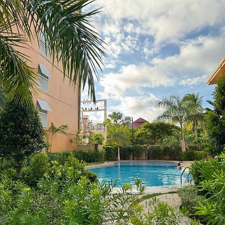 2 Bedroom And Studio Apartments With Private Pool And Gym In Vista Manors Verdant Puerto Princesa Kültér fotó