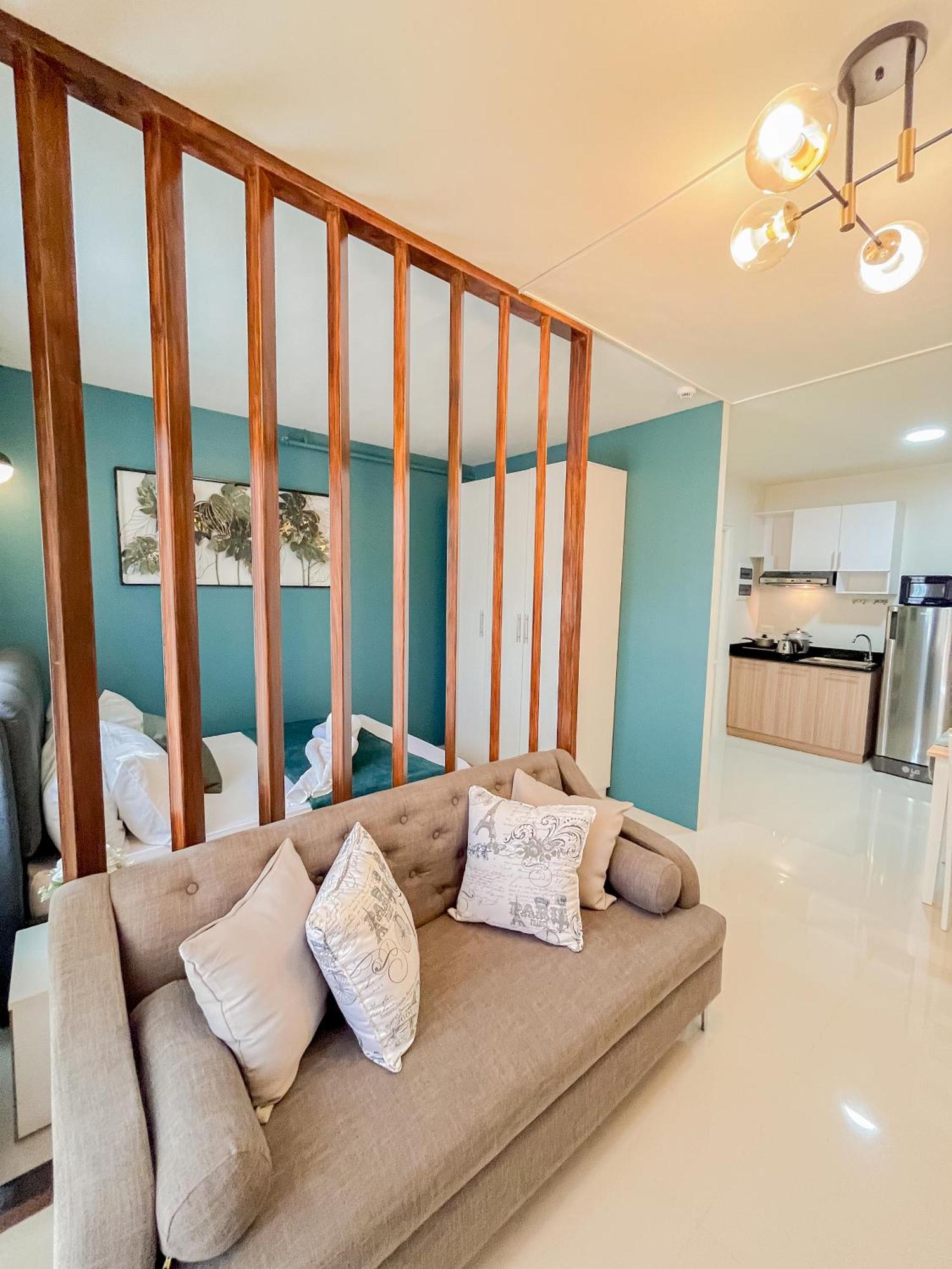 2 Bedroom And Studio Apartments With Private Pool And Gym In Vista Manors Verdant Puerto Princesa Kültér fotó