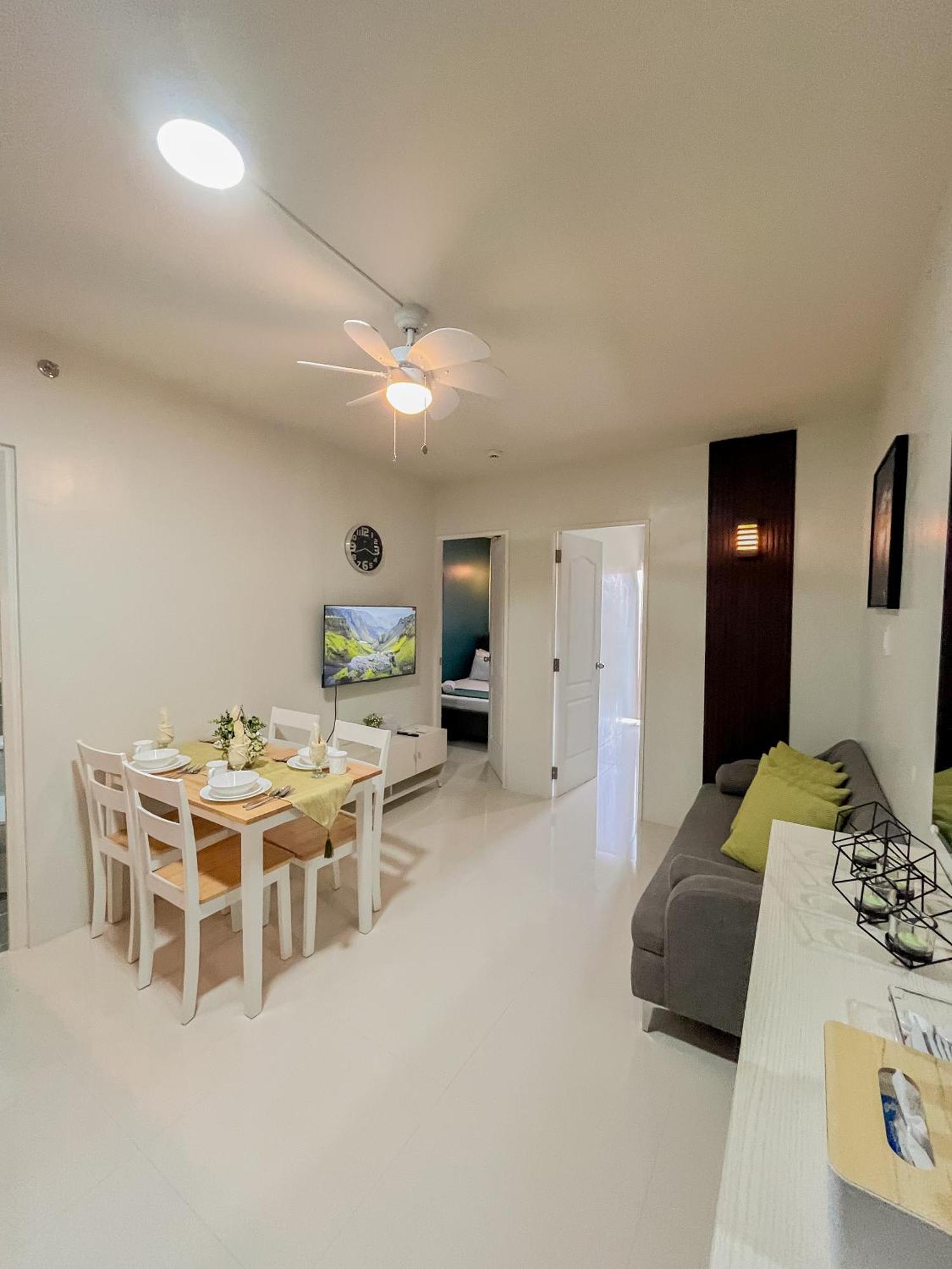 2 Bedroom And Studio Apartments With Private Pool And Gym In Vista Manors Verdant Puerto Princesa Kültér fotó